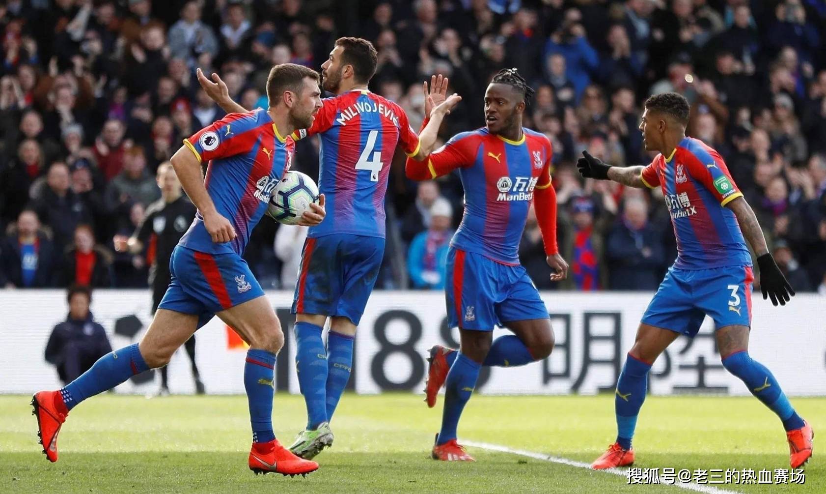 他常在采访 他常在采访